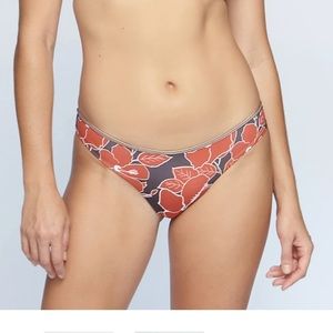 Acacia Mid Pacific Makai Bottom